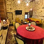 νικόλ * Ano Trikala