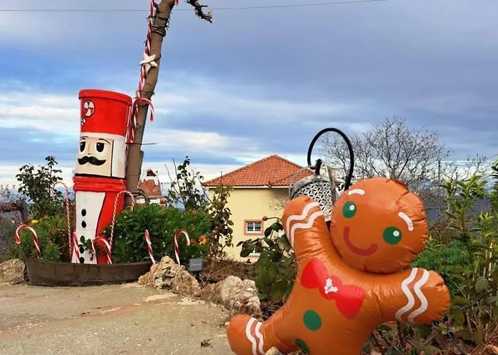 فيلة νικόλ *